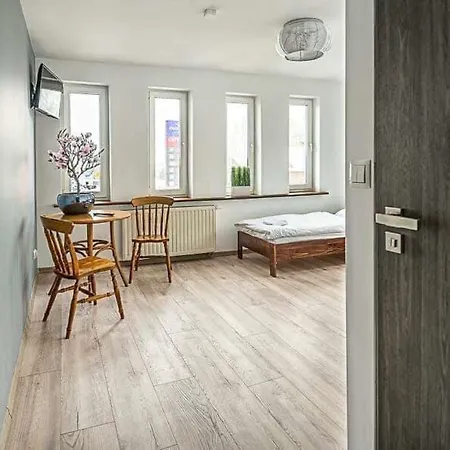 Nowalijka Restauracja & Privat bolig